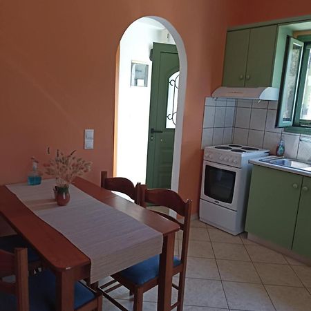 Vegera Apartment M Vasilikiádhes Dış mekan fotoğraf