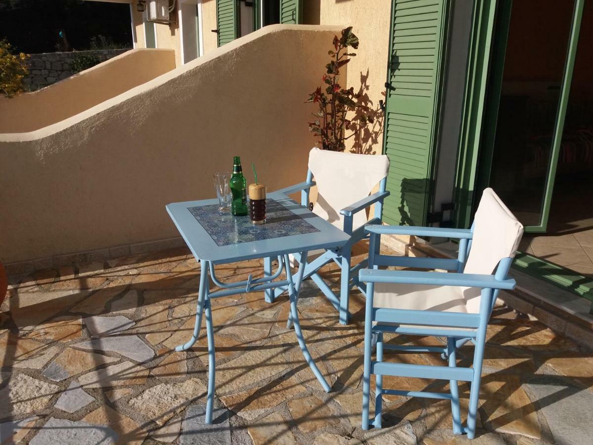 Vegera Apartment M Vasilikiádhes Dış mekan fotoğraf